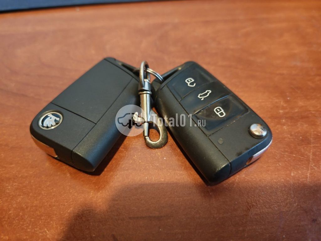 Фото Skoda Rapid 14