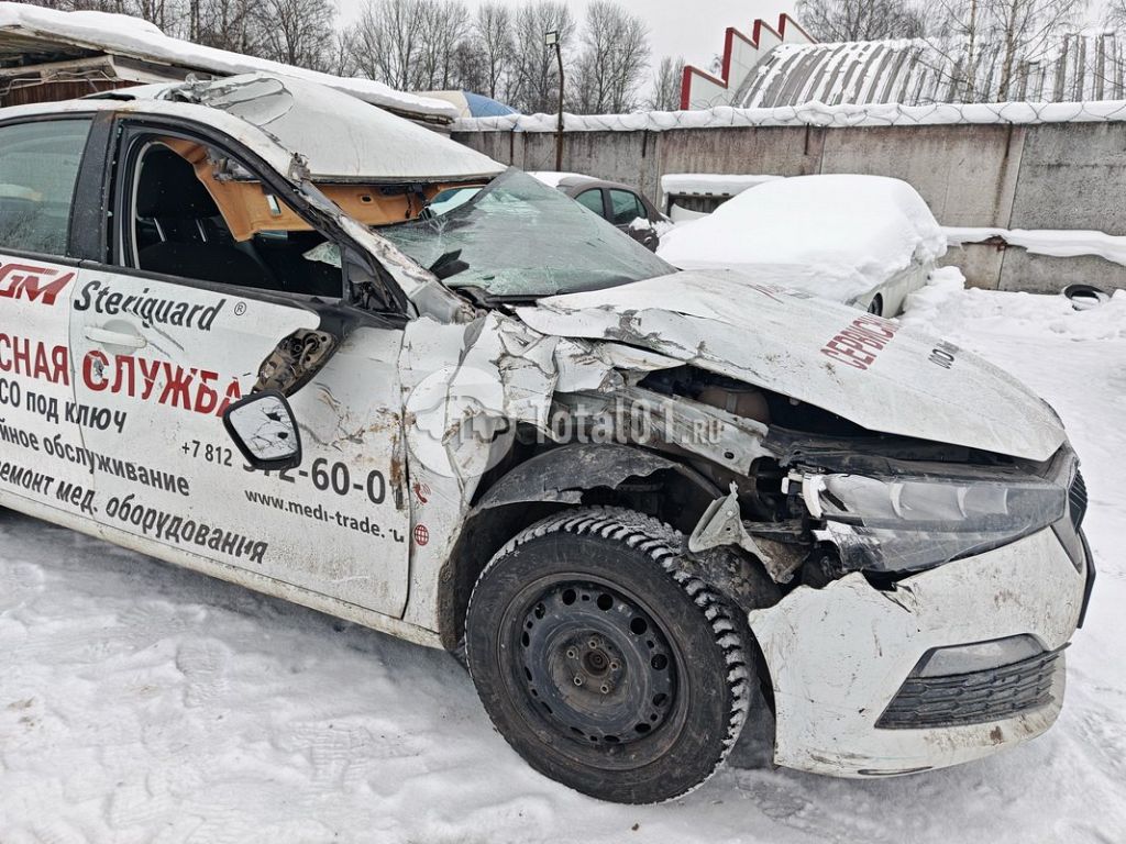 Фото Skoda Rapid 22