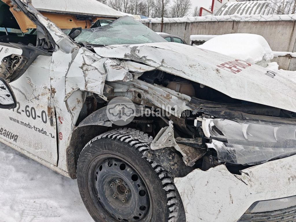 Фото Skoda Rapid 24