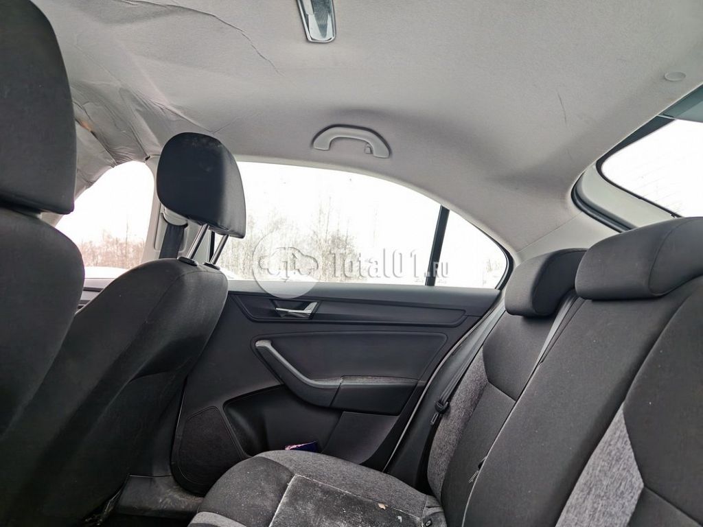 Фото Skoda Rapid 132