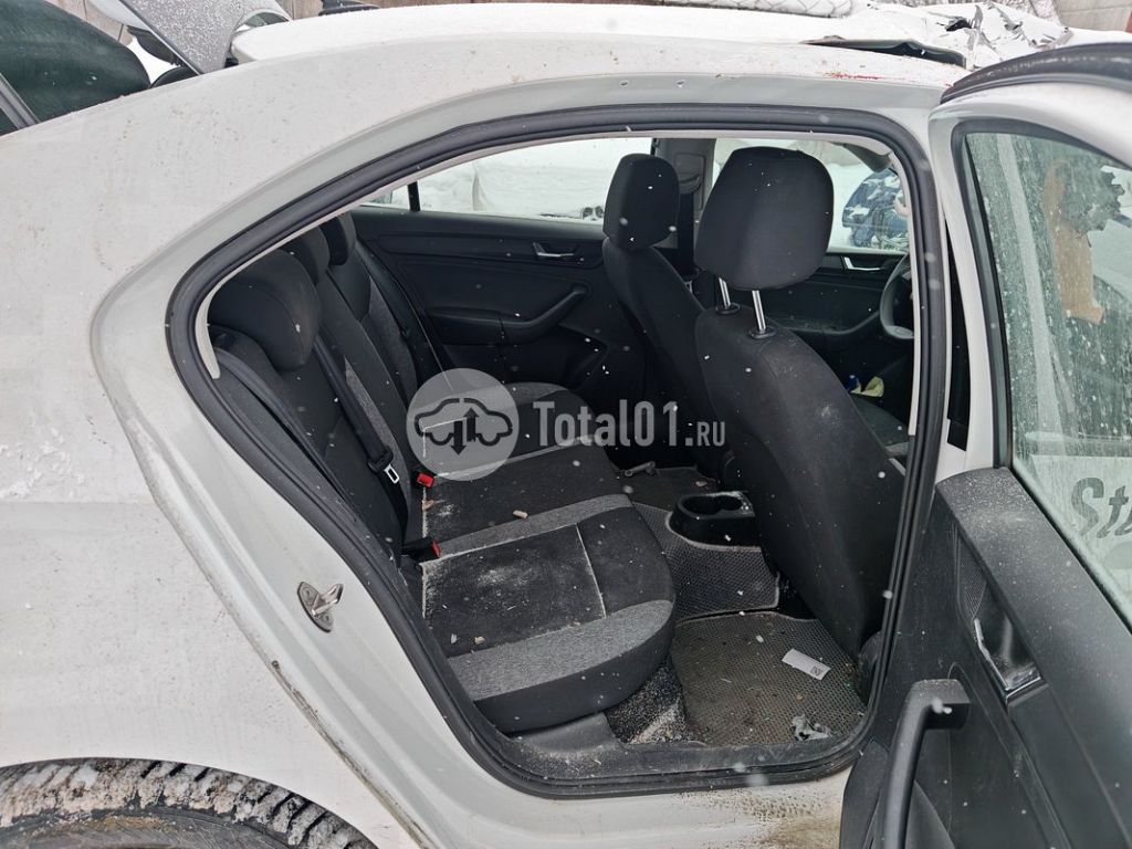 Фото Skoda Rapid 160