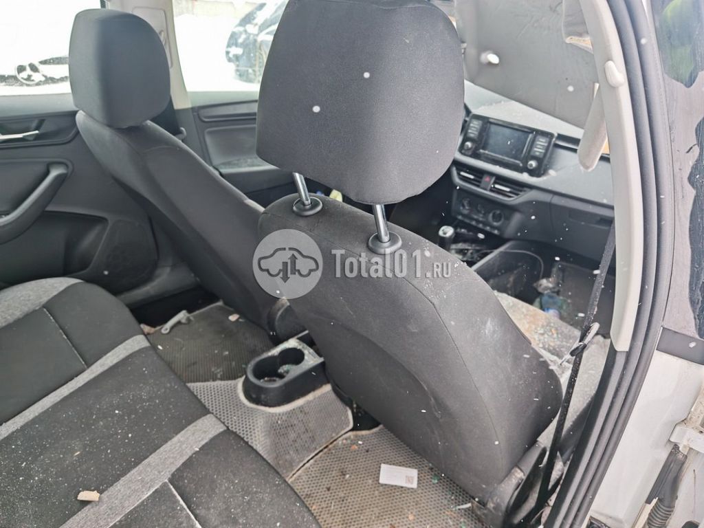 Фото Skoda Rapid 162