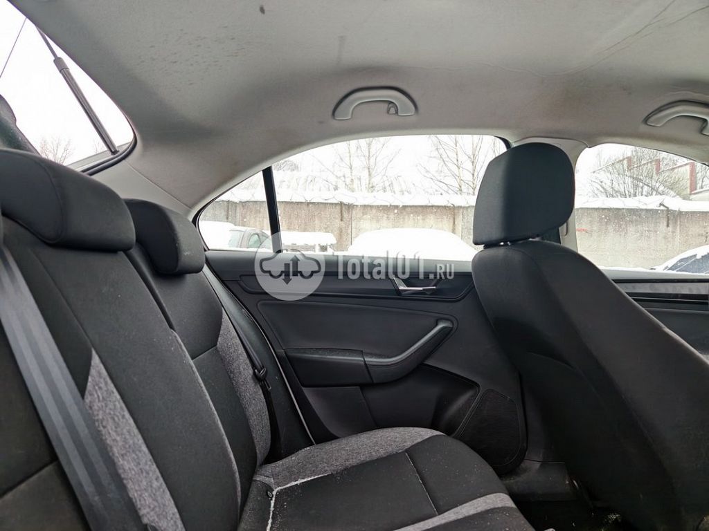 Фото Skoda Rapid 166