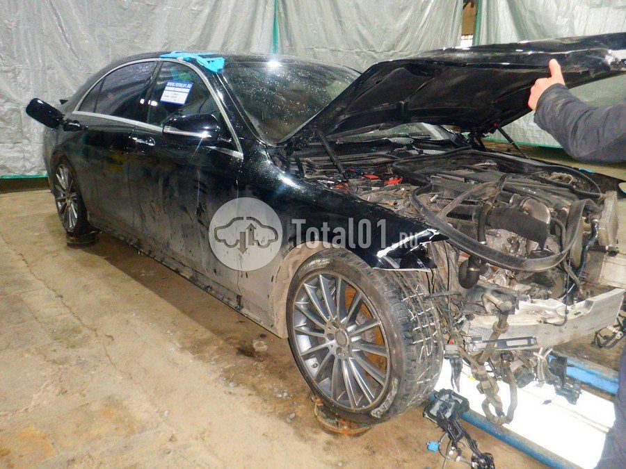 Фото Mercedes-Benz S-класс 12