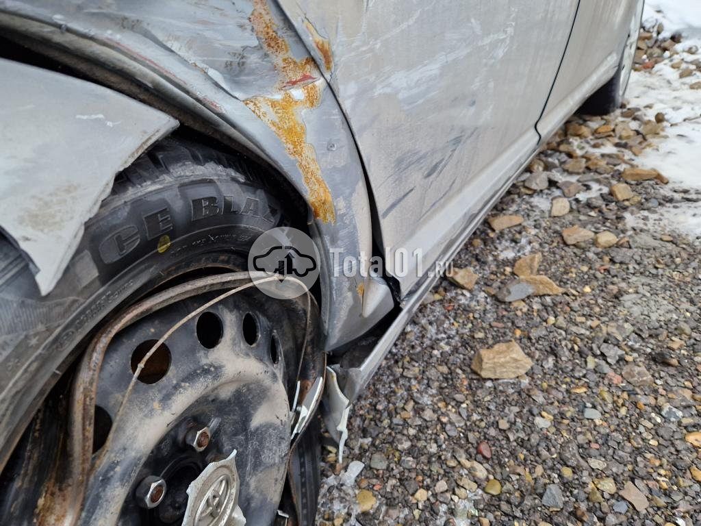 Фото Toyota Avensis 36