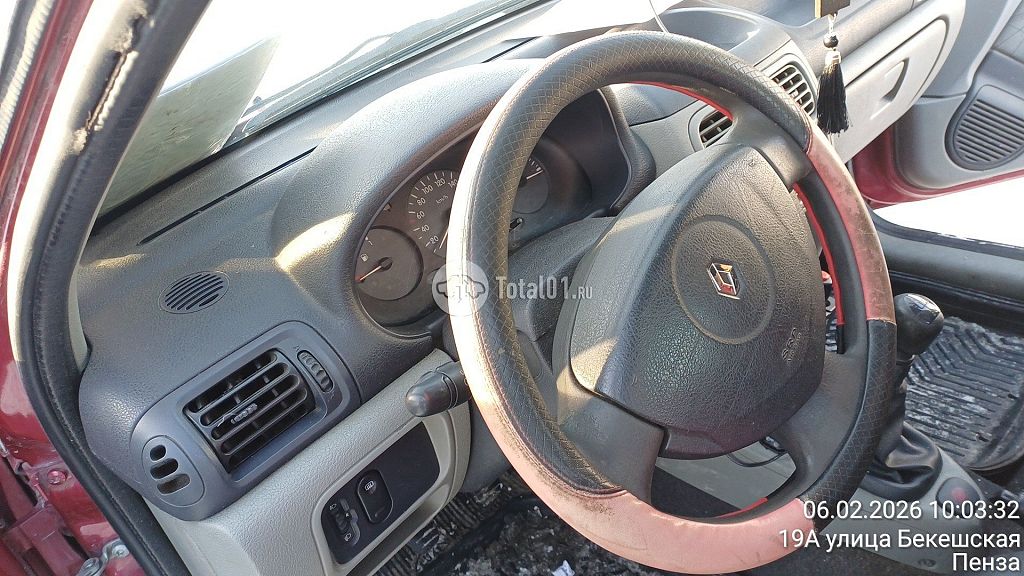 Фото Renault Symbol 12