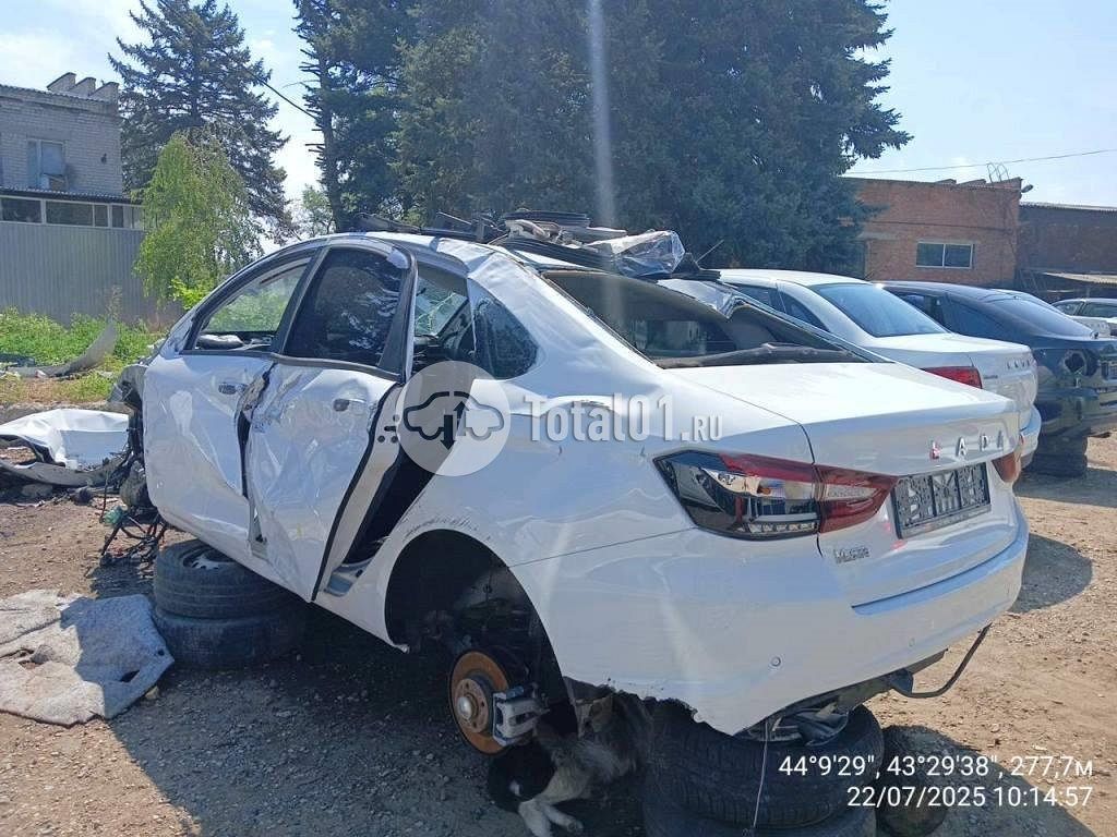 Фото ВАЗ (LADA) Vesta 14