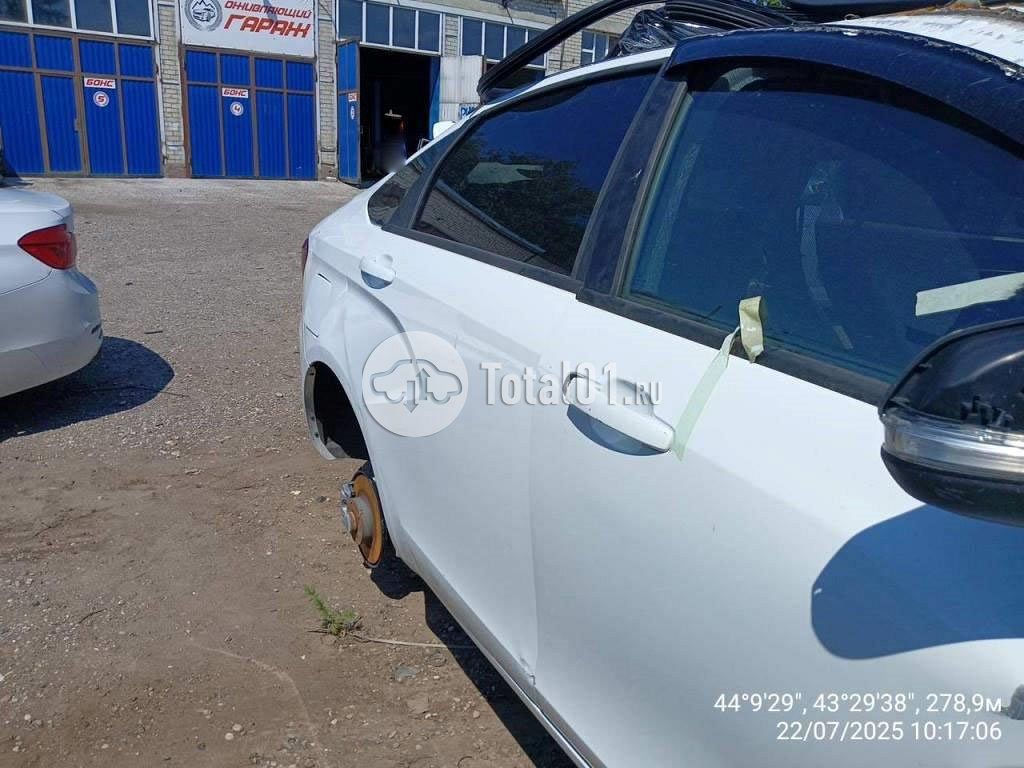 Фото ВАЗ (LADA) Vesta 36