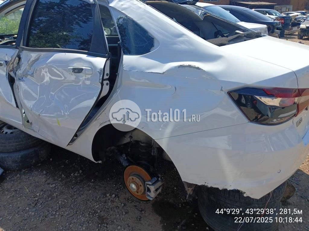 Фото ВАЗ (LADA) Vesta 82