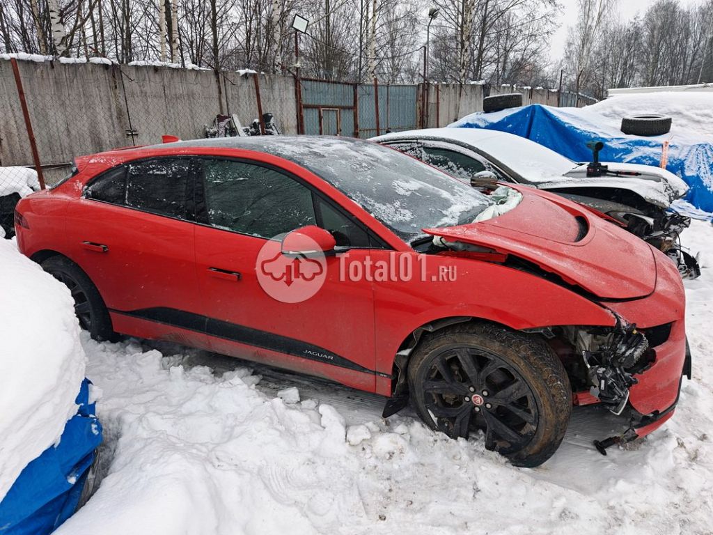 Фото Jaguar I-Pace 6