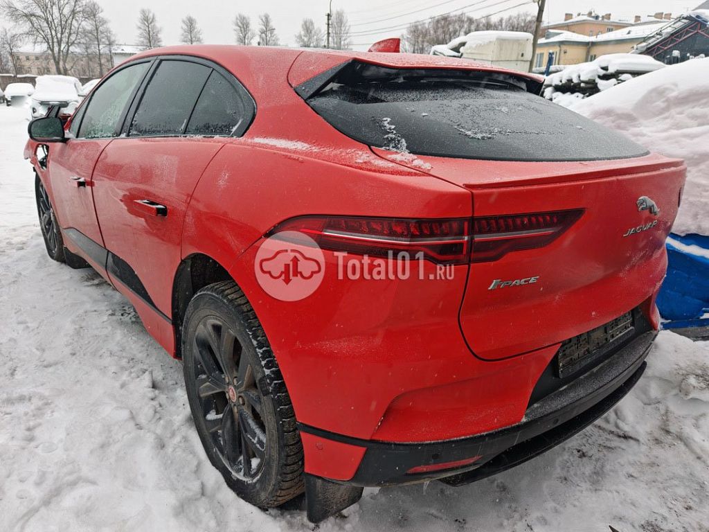 Фото Jaguar I-Pace 12