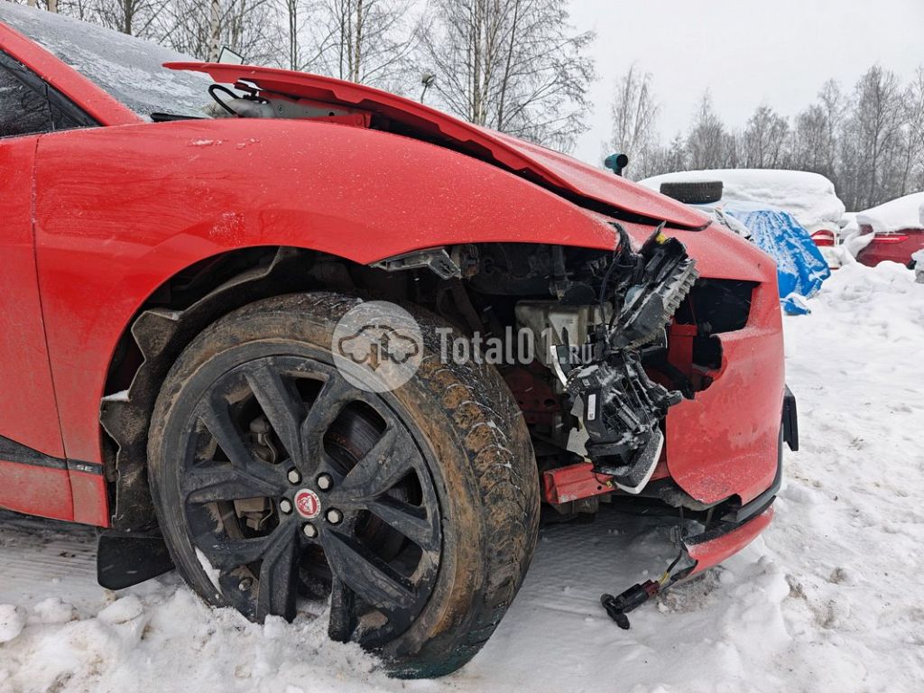 Фото Jaguar I-Pace 18