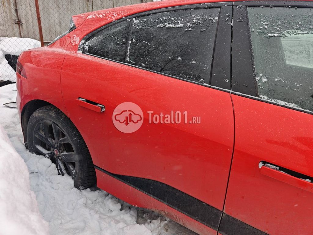 Фото Jaguar I-Pace 40