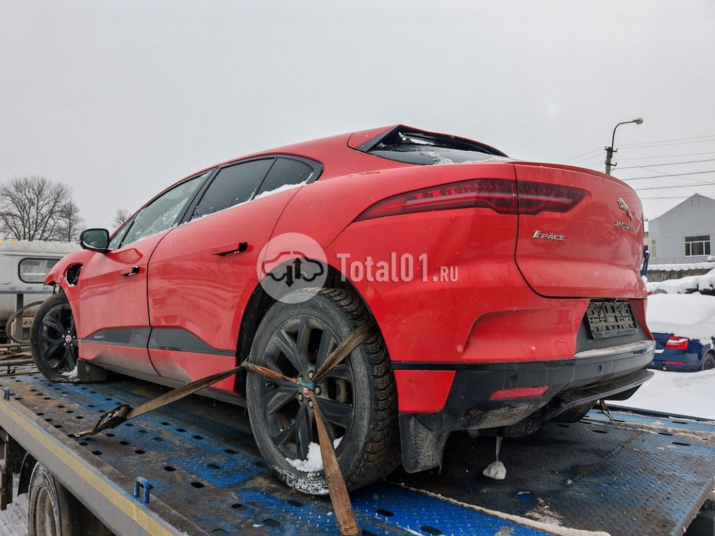 Фото Jaguar I-Pace 46