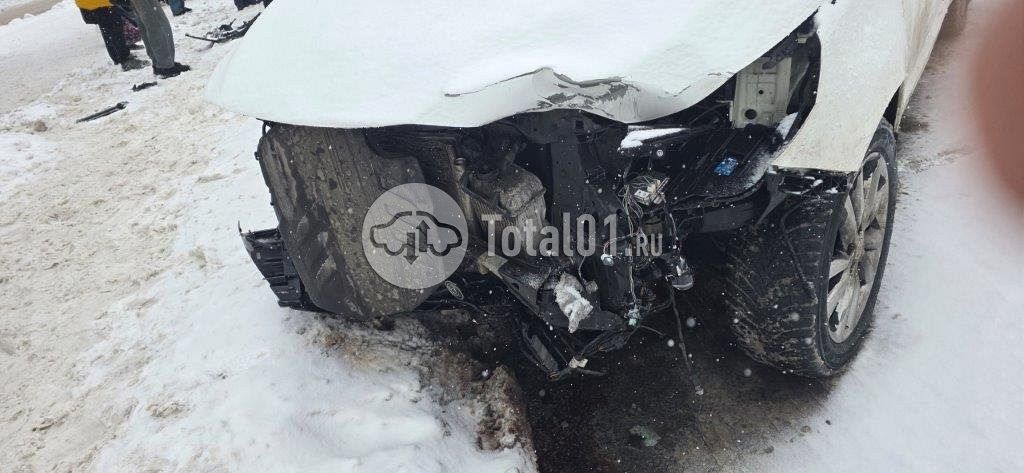 Фото KIA Carnival 40