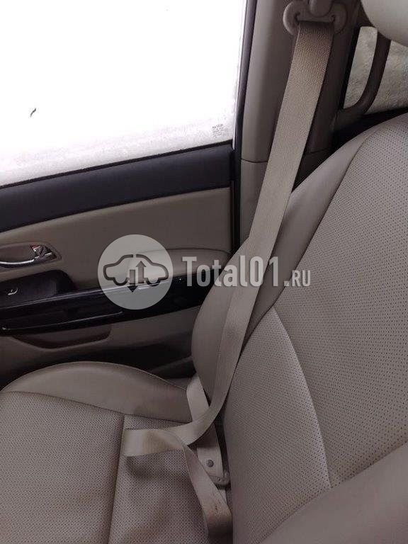 Фото KIA Carnival 82