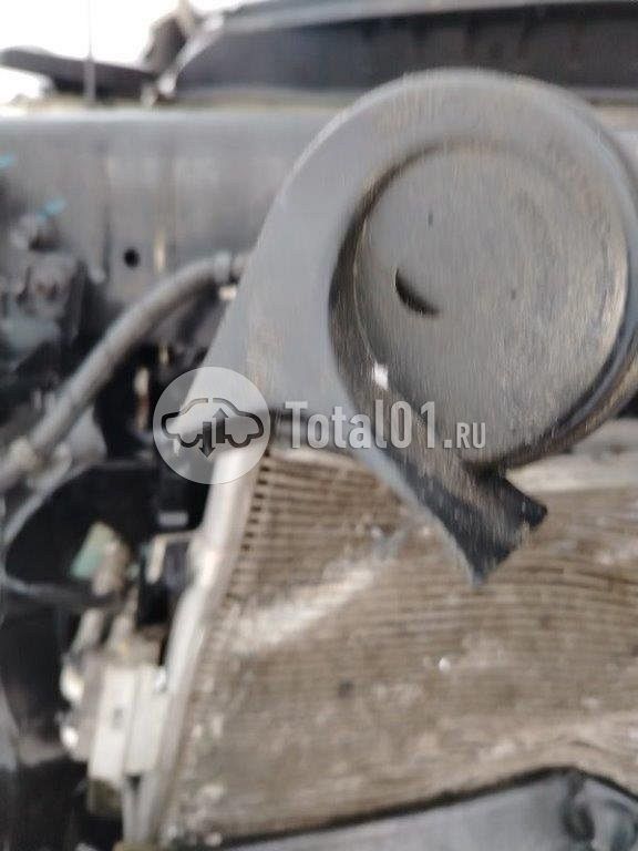 Фото KIA Carnival 100