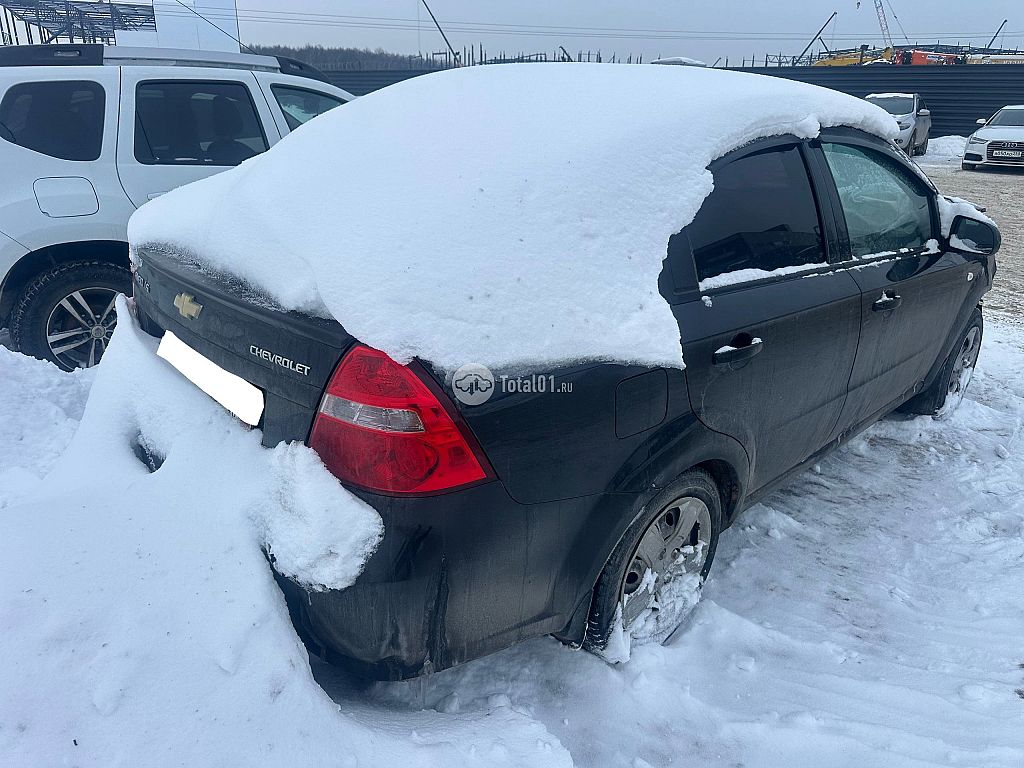 Фото Chevrolet Aveo 8