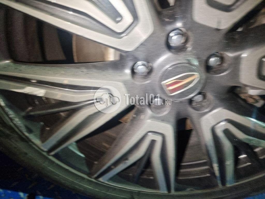 Фото FAW HONGQI HS5 154