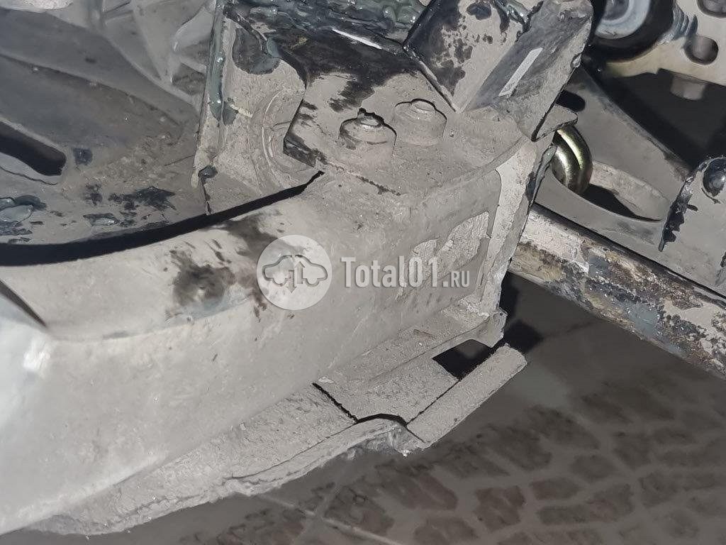 Фото FAW HONGQI HS5 382