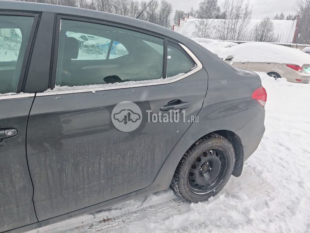 Фото Citroen C4 34
