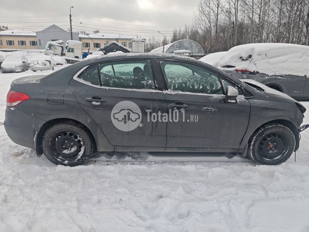 Фото Citroen C4 46