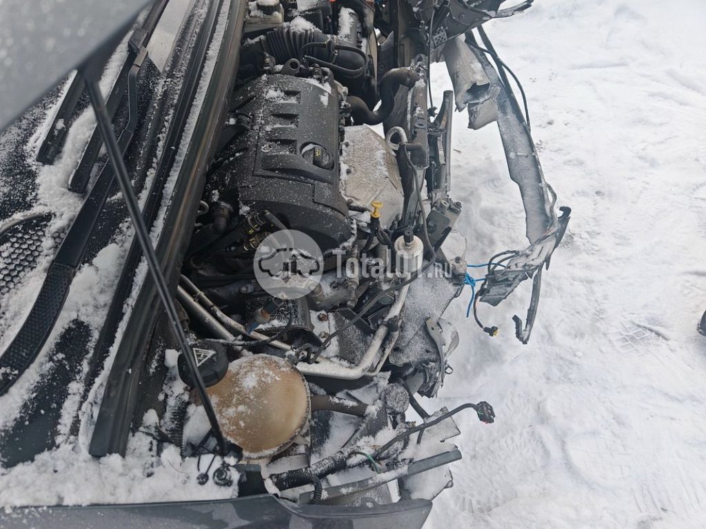 Фото Citroen C4 80