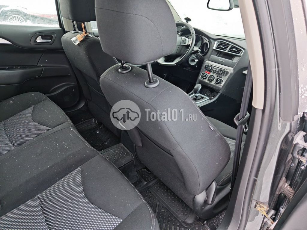 Фото Citroen C4 136
