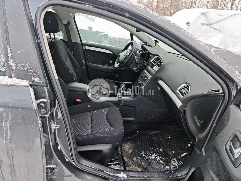 Фото Citroen C4 146
