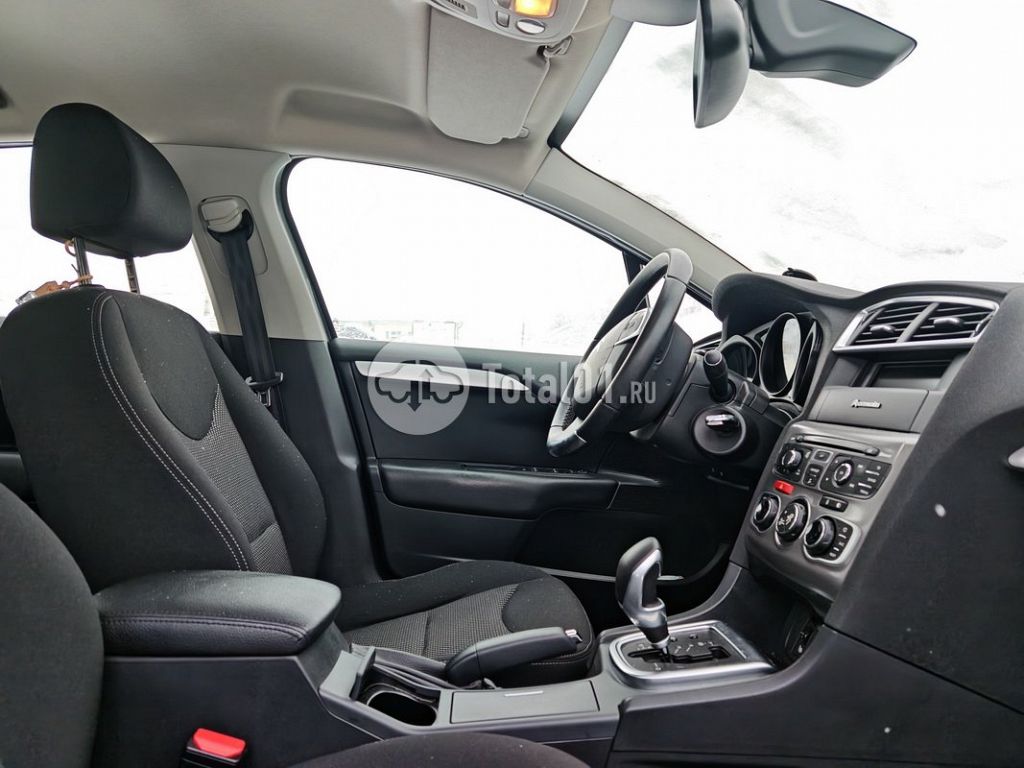 Фото Citroen C4 150