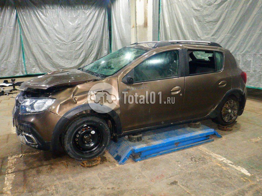 Фото Renault Sandero 10