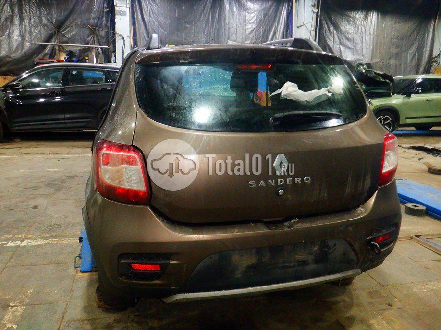 Фото Renault Sandero 12