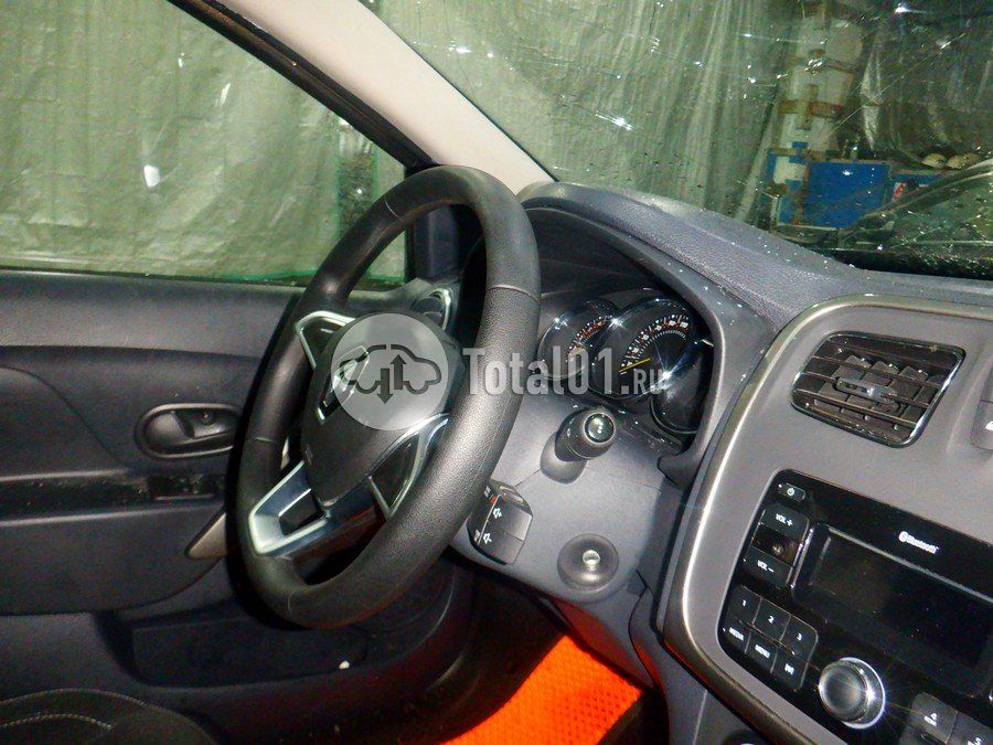 Фото Renault Sandero 38