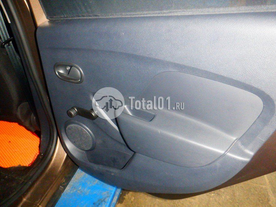 Фото Renault Sandero 46