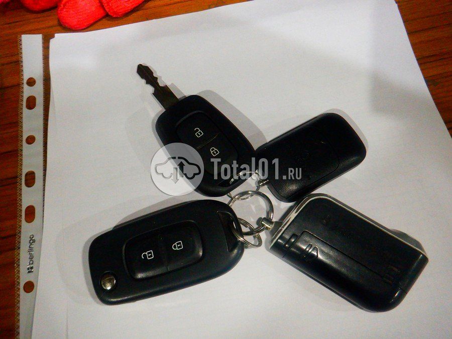 Фото Renault Sandero 302