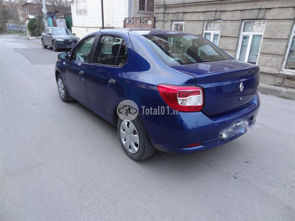 Фото Renault Logan 10