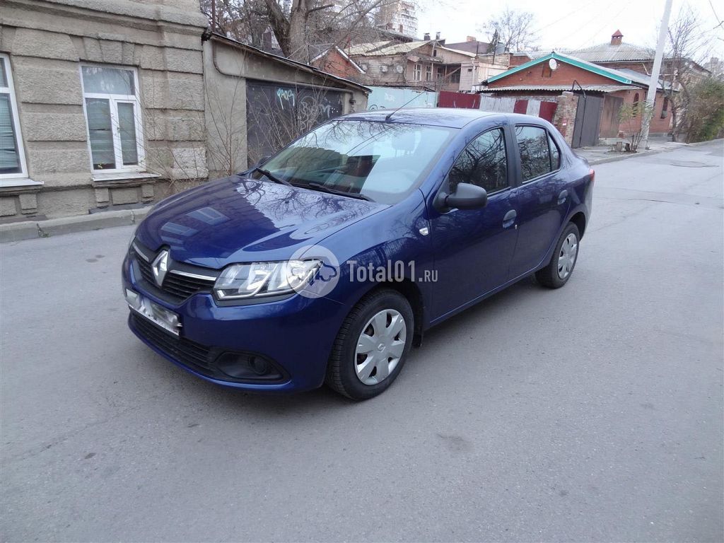 Фото Renault Logan 12