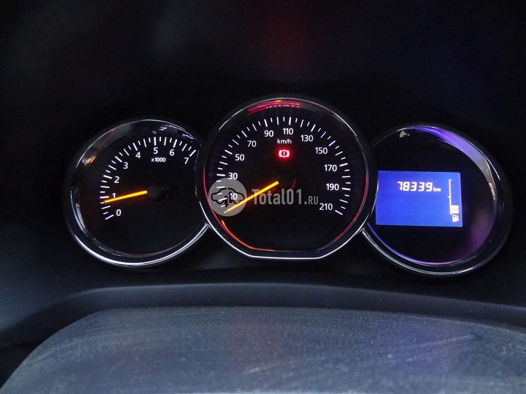 Фото Renault Logan 36