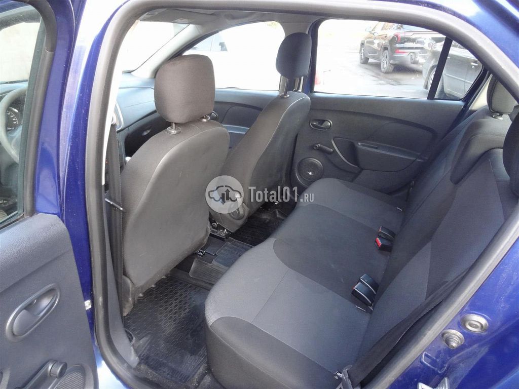 Фото Renault Logan 40