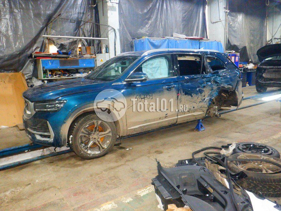 Фото Geely Monjaro 8