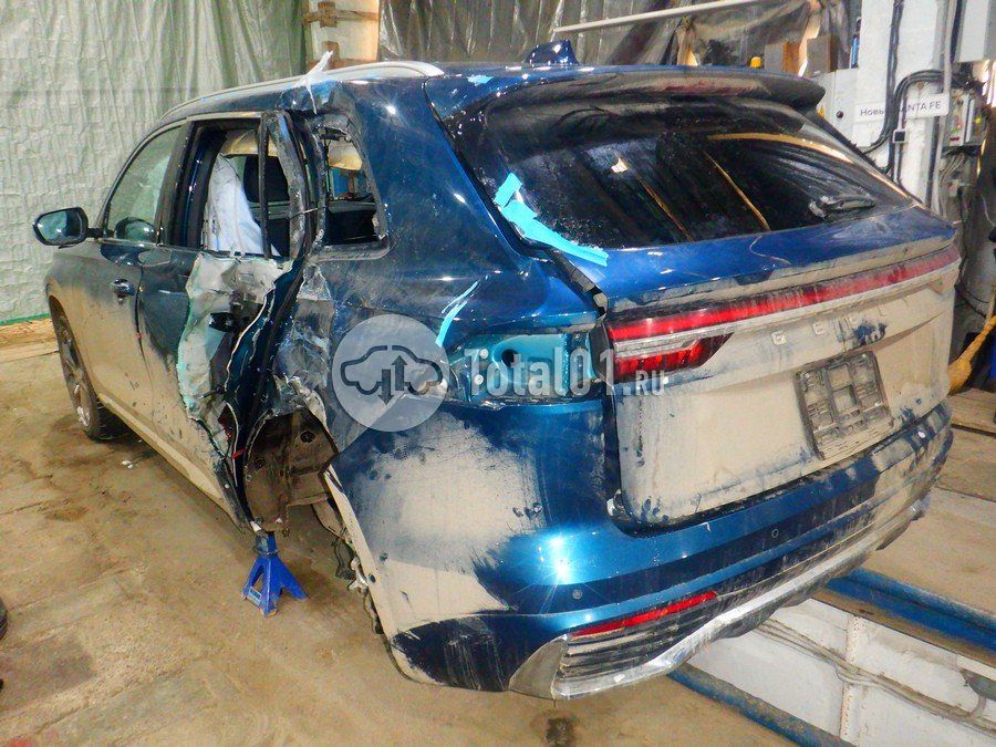 Фото Geely Monjaro 14