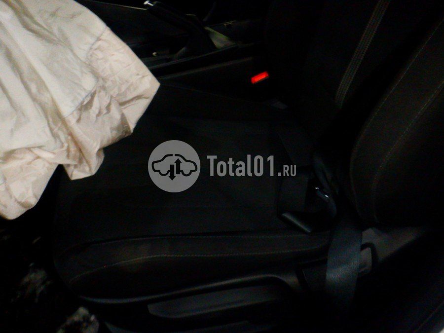 Фото Hyundai Elantra 66