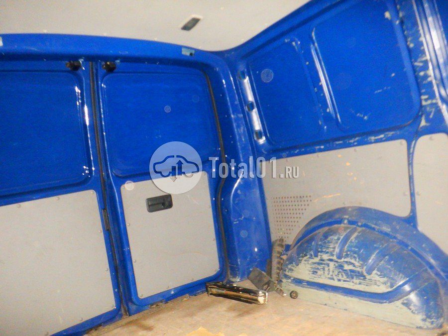 Фото Volkswagen Transporter 48