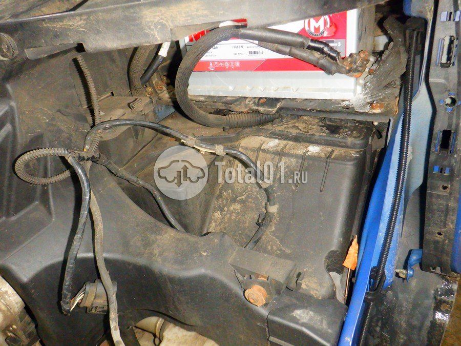 Фото Volkswagen Transporter 240