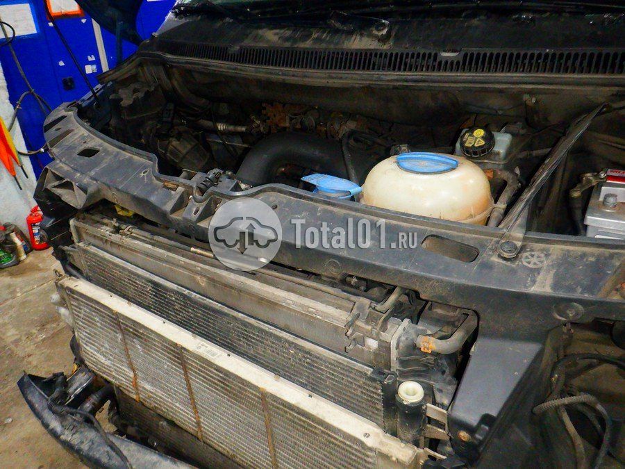 Фото Volkswagen Transporter 242