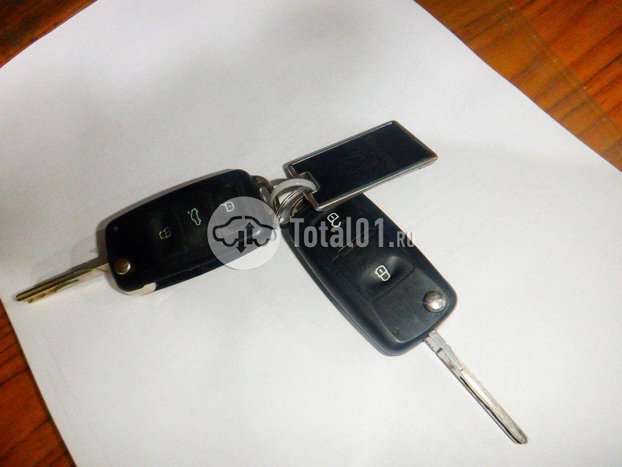 Фото Volkswagen Transporter 330