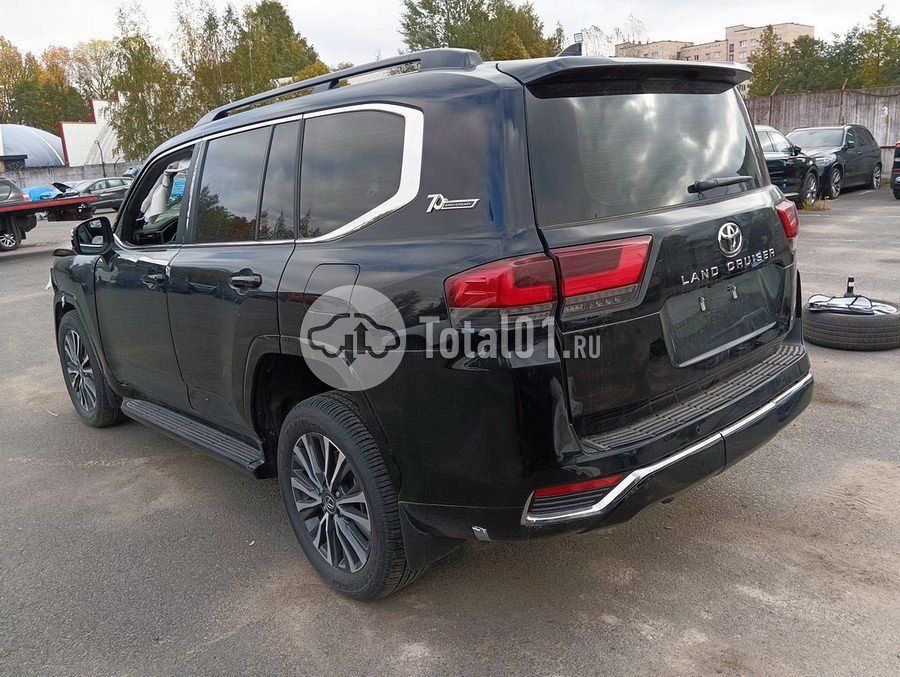 Фото Toyota Land Cruiser 96