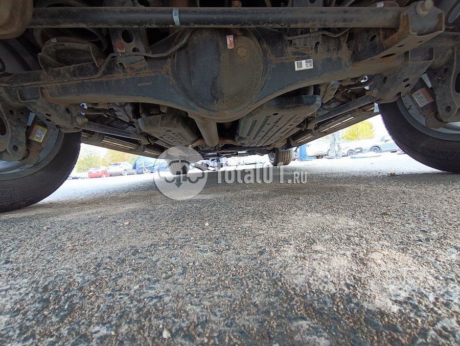 Фото Toyota Land Cruiser 132