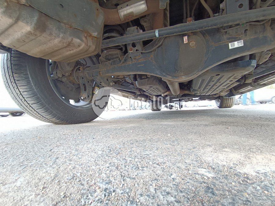 Фото Toyota Land Cruiser 136