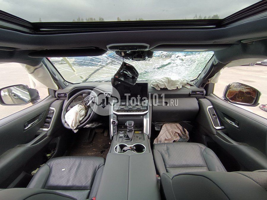 Фото Toyota Land Cruiser 152